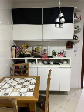 Imagem Casa com 3 dormitórios à venda, 189 m² por R$ 470.000,00 - Arsenal - São Gonçalo/RJ