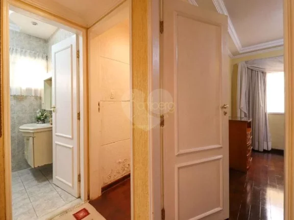 Imagem Casa à venda com 4 quartos, sendo 2 suítes, em Vila Sônia, São Paulo - SP