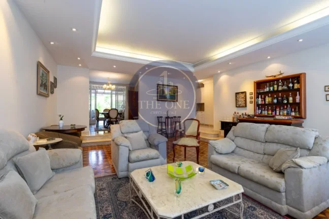 Imagem Venda de Casa no Planalto Paulista, São Paulo-SP: 4 quartos, 2 salas, 4 banheiros, 6 vagas, 375m² de área!