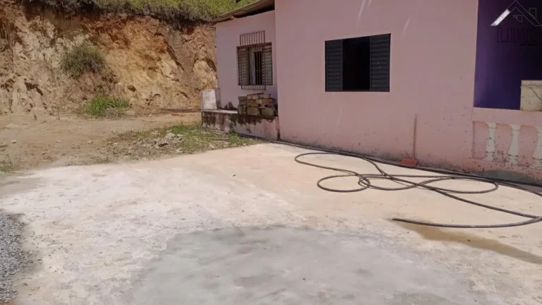 Imagem Chácara - Bairro Toca do Leitão - Santa Branca - 1000 m²