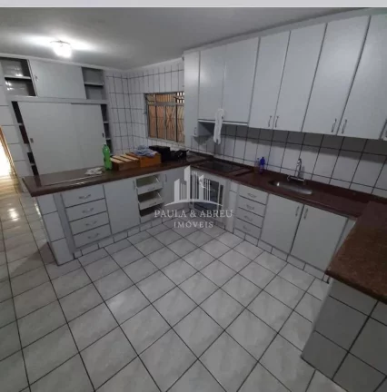 Imagem Excelente Sobrado, Financia, 4 Quartos, sendo 1 Suíte, Sala Grande, Cozinha Americana, Churrasqueira, no Jardim Olinda, Mauá-SP