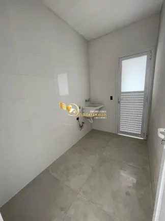 Imagem CASA À VENDA MODERNA E CHARMOSA-RECÉM CONSTRUÍDA COM VISTA PARA A NATUREZA EM CONDOMÍNIO FECHADO EM UBATUBA-SP