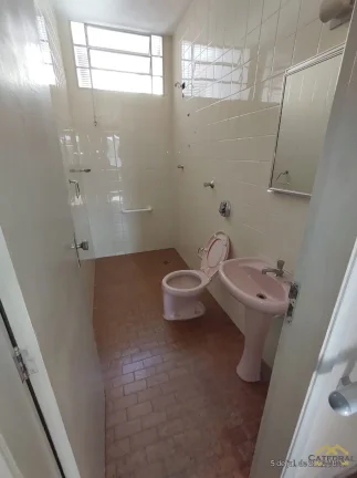 Imagem Casa térrea de 03 dormitórios com amplo quintal por R$600.000,00 - Vila Progresso - Jundiaí/SP