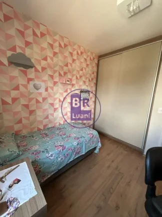 Imagem Linda casa em condomínio fechado no Banderiantes com 120m²
