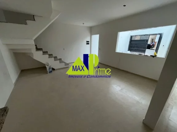 Imagem Imperdível oportunidade: Casa à venda na Vila Ré, com 3 quartos, 1 suíte, 2 vagas de garagem!