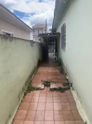 Imagem Casa antiga 250 m² Terreno 10x 25 com 3 Dormitórios