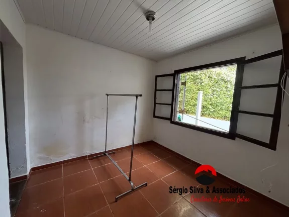 Imagem Casa a Venda Localizado no Bairro Jardim Califórnia em Campos do Jordão-SP.