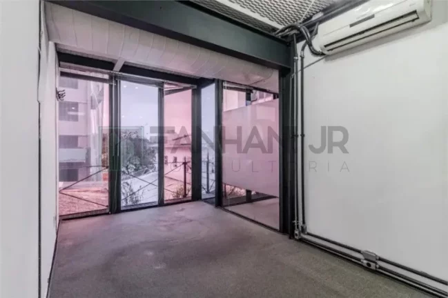 Imagem Excelente Casa Comercial para Locação em São Paulo-SP, Jardim Paulista: 15 Salas, 8 Banheiros, 8 Vagas de Garagem, 1.033m².