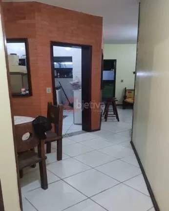 Imagem Excelente apartamento para venda com mobília no Parque Burle em Cabo Frio.