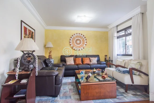 Imagem Excelente apartamento no alto de Santana. São 146m² de área privativa, 3 suítes, living para doi...