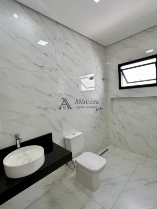 Imagem Maravilhosa casa em loteamento fechado à Venda em Jundiaí-SP, 3 Suítes e 4 Vagas de Garagem no Reserva Ermida!