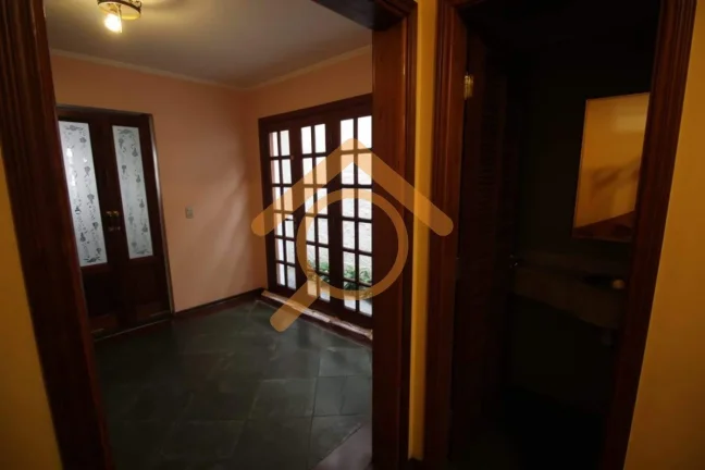Imagem Imperdível oportunidade: Casa à venda ou locação no Alto da Boa Vista, São Paulo-SP, 3 quartos, 1 suíte, 2 salas, 3 banheiros, 2 vagas, 125m².