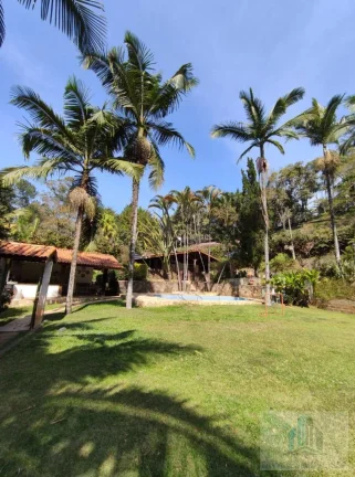 Imagem Chácara com 3 quartos, 1300m2, à venda em Mairiporã, Terra Preta