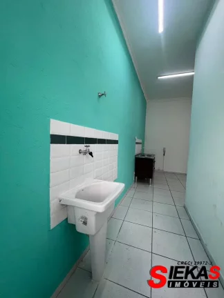 Imagem Imperdível apartamento para locação em São Paulo-SP, na Cidade Líder: 1 quarto, 1 sala, 1 banheiro, 45m² de área!