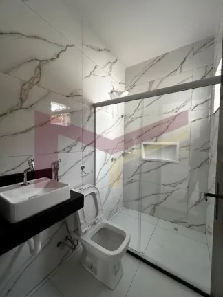 Imagem Casa 2/4 sendo uma suíte Pronta para morar