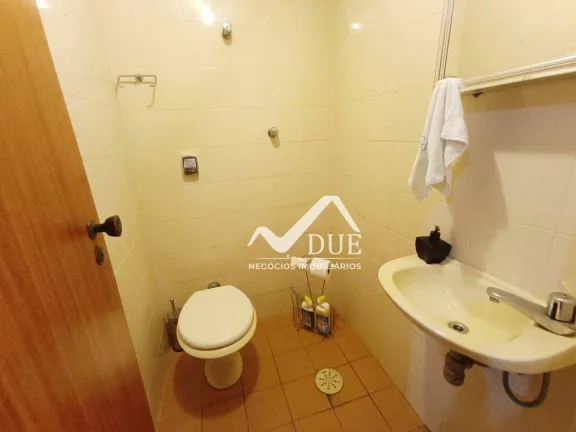 Imagem Apartamento com 4 dormitórios à venda, 152 m² por R$ 850.000,00 - Gonzaga - Santos/SP
