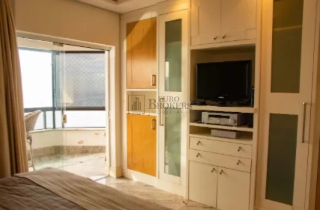 Imagem Apartamento Frente Mar com 4 suítes à venda na Barra Sul em Balneário Camboriú/S
