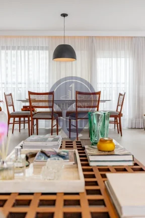 Imagem Apartamento de luxo em Perdizes: 3 quartos, 3 suítes, 2 salas, 4 banheiros, 2 vagas, 174m² - São Paulo-SP.