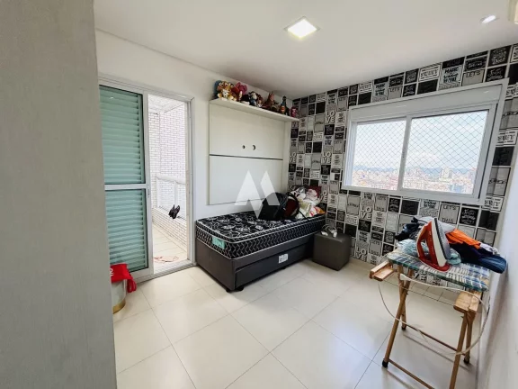 Imagem Apartamento Cobertura Duplex com 3 dormitórios e 2 vagas demarcadas - Marapé / Santos