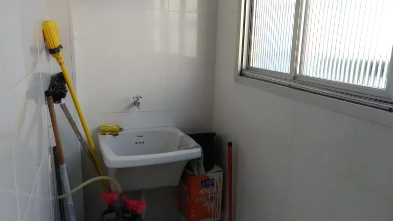 Imagem Apartamento com 2 dormitórios à venda, 91 m² por R$ 320.000,00 - Vila Guilhermina - Praia Grande/SP