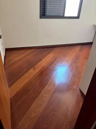 Imagem Apartamento com 3 dormitórios para alugar, 105 m² por R$ 4.270,83/mês - Quinta das Flores - São José dos Campos/SP