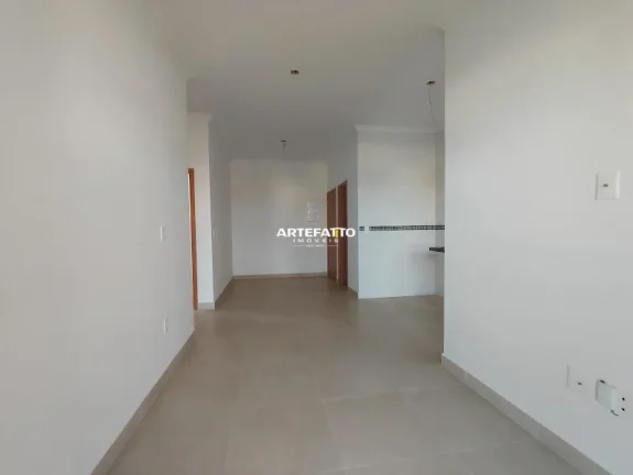 Imagem Novo e excelente apartamento na Praia das Toninhas