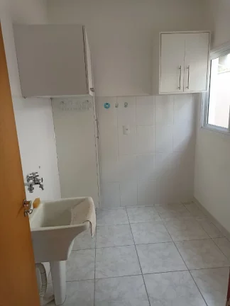 Imagem Linda casa térrea feita pelo atual proprietário. Com piscina. 300m2ac 600m2at. Documentação pronta para financiamento. Climatizada