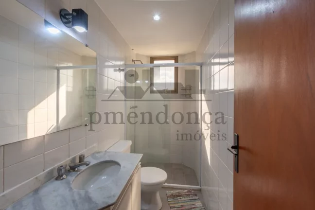Imagem Pompéia 74m², apartamento com 2 quartos (1 suíte) e 2 vagas.