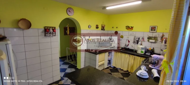 Imagem Sobrado com piscina em Bolsão de Interlagos - SP: 300m², 4 quartos e 1 suíte por R$1.190.000