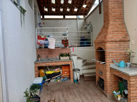 Imagem VENDO LINDO CASA EM CONDOMINIO FECHADO NO BAIRRO CAMPO GRANDE! (ZONA SUL)