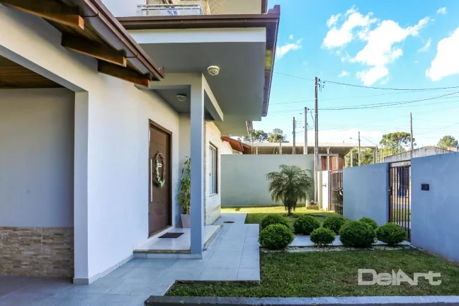 Imagem Linda residência de 02 pavimentos no Bairro mais charmoso de Rio Negro... 290m2 de construção