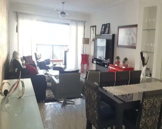 Imagem Apartamento reformado com vista e lazer no calçadão