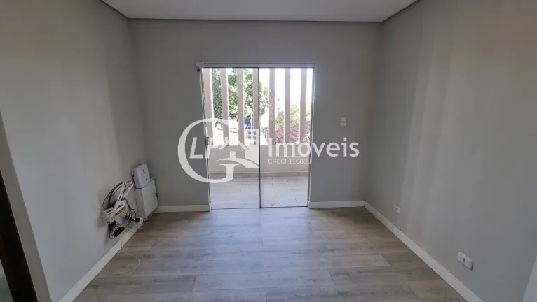 Imagem Excelente Sobrado em Localização Privilegiada ? Próximo à Av. Fábio Zahran