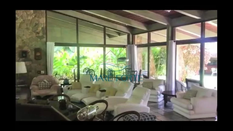 Imagem LINDA CASA DE FRENTE PARA O MAR EM CONDOMINIO FECHADO