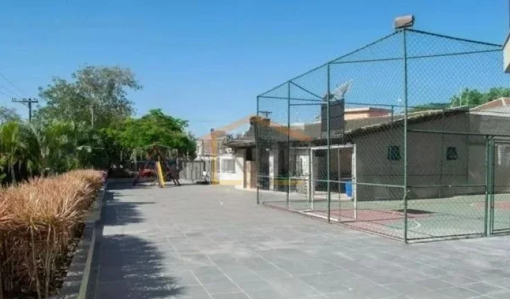 Imagem Apartamento amplo, com 3 dormitórios, sendo 1 suíte, 2 banheiros. Conta com varanda, box, armário...