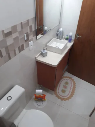 Imagem Sobrado Maravilhosa em Condomínio 70 m² 2 Dormitórios e 1 Vaga