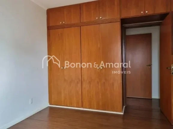 Imagem Apartamento à venda no Cambuí

Excelente apartamento, amplo, arejado e com ótima localização!

...