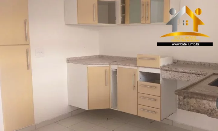 Imagem Casa à venda no condomínio Cidade Jardim na Granja Viana - Batelli Imóveis