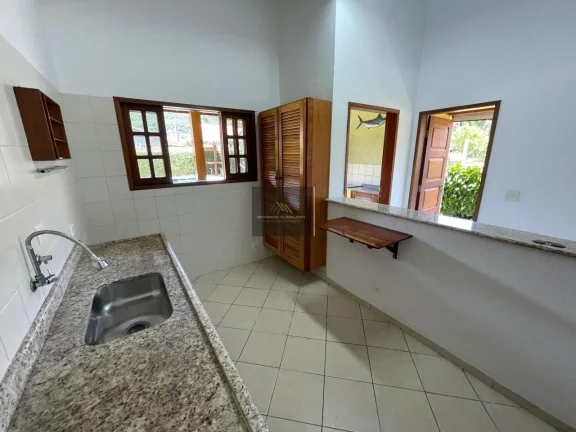 Imagem Casa em Condomínio para Venda em Ubatuba / SP no bairro Horto Florestal
