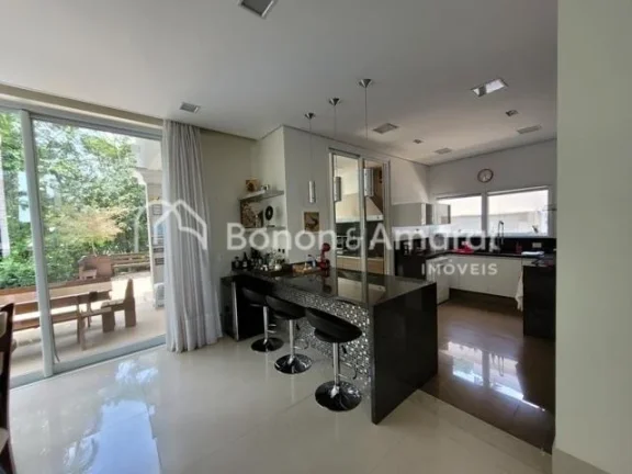 Imagem Casa a venda no Alphaville Dom Pedro.
Já pensou em morar em uma casa cinematográfica, com ar puro ...