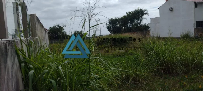 Imagem Terreno frente mar em Canasvieiras - Pé na areia