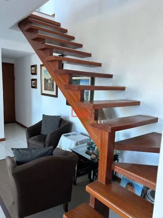 Imagem Cobertura com 3 dormitórios à venda, 160 m² por R$ 1.200.000 - Braga - Cabo Frio/RJ