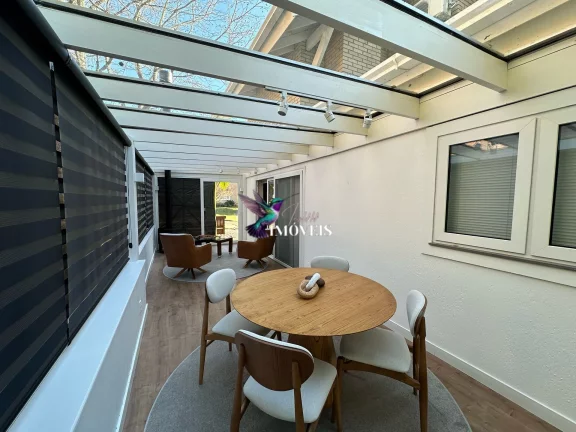 Imagem Casa com 3 Quartos à Venda, 342 m² em Centro - Gramado