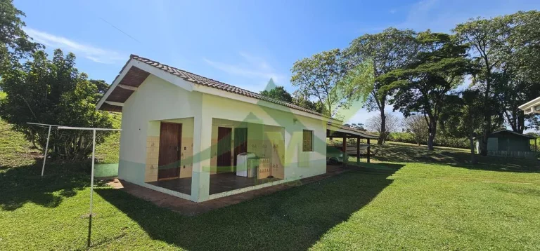 Imagem Sítio à Beira da Represa de Piracaia – 140.000 m² em Local Privilegiado