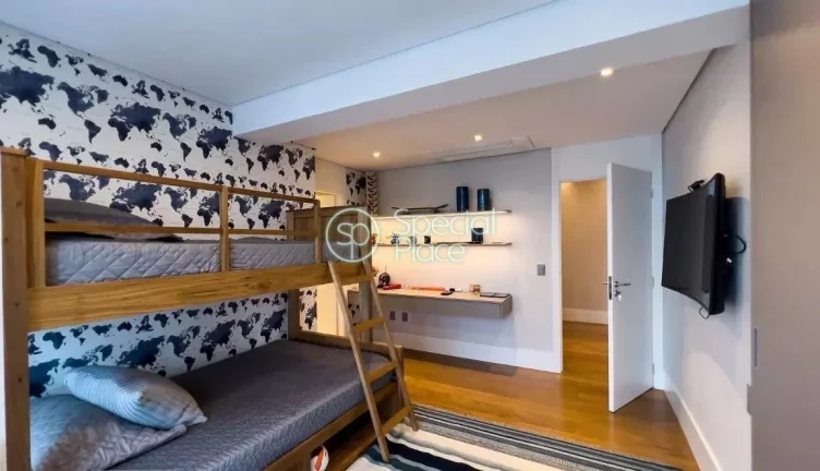 Imagem Apartamento espetacular com 240m² na Vila Olímpia. Esse apartamento é para quem procura conforto,...