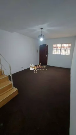 Imagem Casa à venda no Parque Maria Helena com 2 Dormitórios