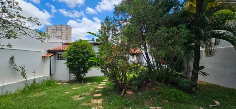Imagem Casa tipo para venda em Centro com 1 quarto, 181m2