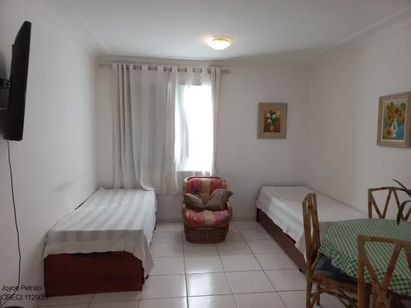 Imagem Vende-se Apartamento a 450m da Praia e no Centro de Peruíbe. Oportunidade!!!