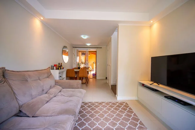 Imagem Casa com 2 quartos à venda, 68 m² por R$ 479.000 - Cotia/SP