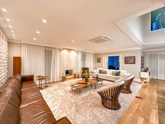 Imagem Casa espetacular Alphaville para venda 540m² - R$9.900.000 - Conde II - Barueri/SP